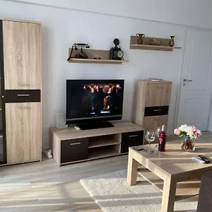 https://magheru-cozy-new-apartament-2-rooms.bucharesthotelsnow.com