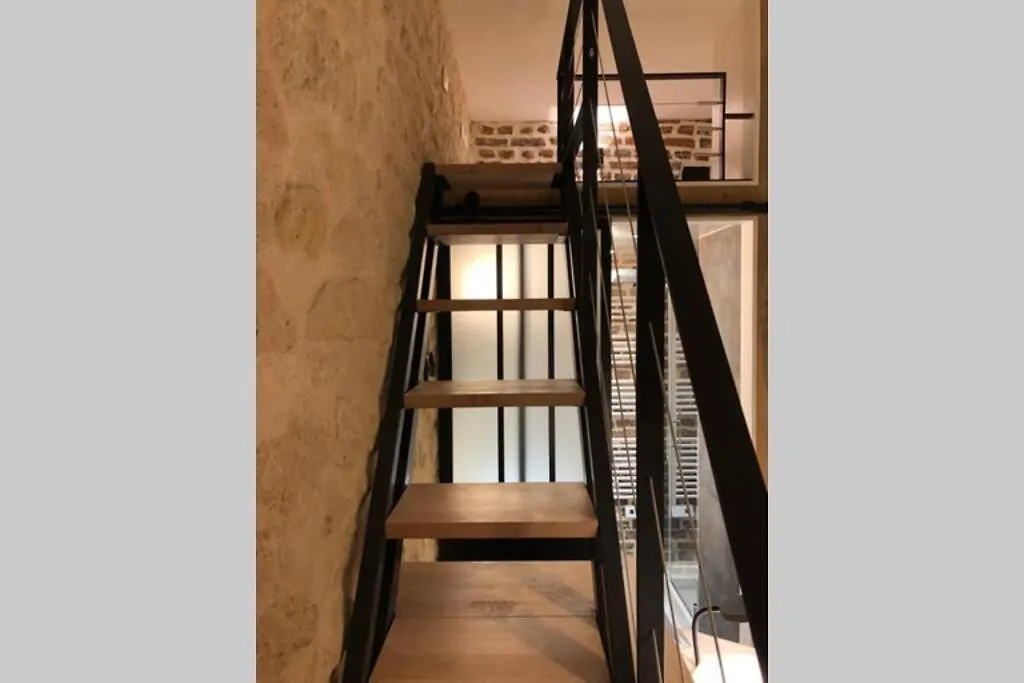 Studio Cinq Diamants, Neuf Tout Equipe Apartment Paris 0*,  France